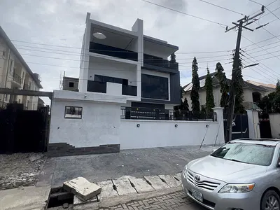 4 Bedroom Duplex — Chevron, Lekki, Lagos