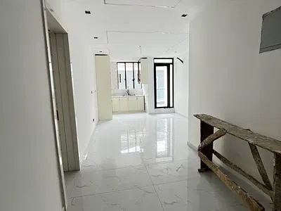 Newly Built 1 Bedroom Service Apartment with Gym, Pool & Elevator — Lekki, Lagos
