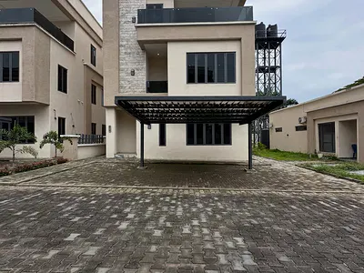 5 Bedroom Detached Duplex with Boys Quarters — Zone 7, Wuse, Abuja