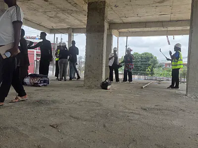 Commercial Space — Awolowo Way Ikeja Lagos, Ikeja, Lagos