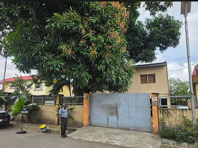 4 Bedroom Detached Duplex with BQ — Off Adelabu, Surulere, Lagos