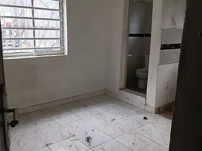 Studio Apartment — Eyiwuawi Street Off Fadipe, Shomolu, Lagos
