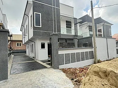 Well Finished 4bedrooms Fully Detached Duplex with BQ — Magodo, Lagos