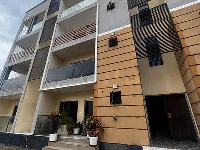 Beautiful and Nicely Located 3 Bedrooms Apartment — Garki, Abuja