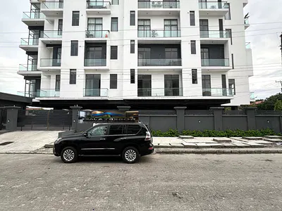 2 Bedroom Apartment with Elevator and Pool — Lekki, Lagos