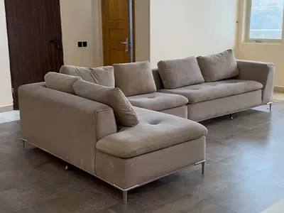 Standard Spacious Clean 3 Bedroom Apartment — Oniru, Victoria Island (VI), Lagos