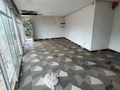Office/Shop Space — Yaba, Lagos
