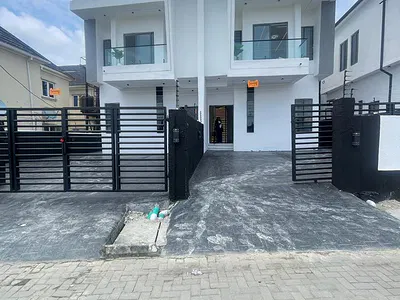 4 Bedroom Semi Detached Duplex with Luxury Home Features, TV Console — Ajah, Lagos