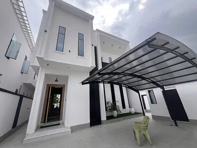 5 Bedroom Detached Duplex with BQ — Ikeja, Lagos