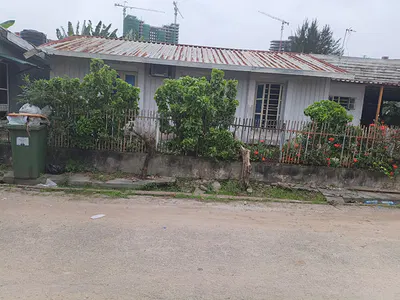 4 Bedroom Bungalow on 400 SQMS — Victoria Island (VI), Lagos
