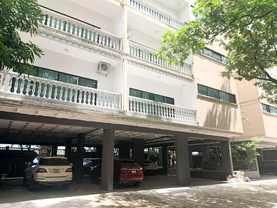 3 Bedroom Luxury Flat — Lekki, Lagos