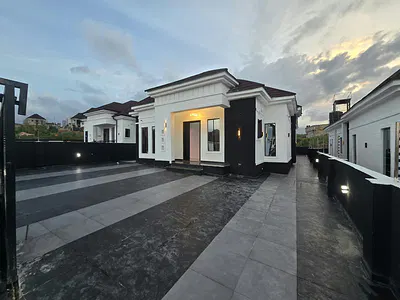 4 Bedroom Detached Bungalow — Enugu, Enugu