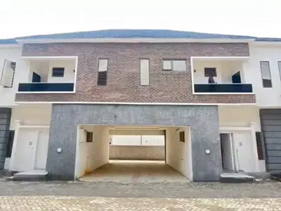 4 Bedroom Duplex Relatively New in a Estate with Gym Pool N Playground — Orchid, Lekki, Lagos