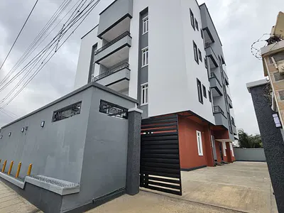 Newly Built Modern 3-Bedroom Flat with BQ. — Anthony, Maryland, Lagos