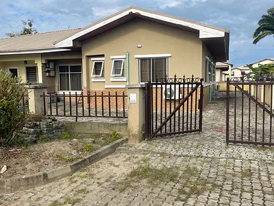 3 Bedroom Bungalow Private Compound in a Call to Access Estate — Abijor GRA, Abijo, Lekki, Lagos