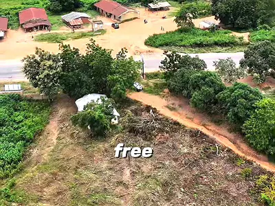 100% Dry Land with a Discount Offer Facing the Expressway — Ibadan, Oyo