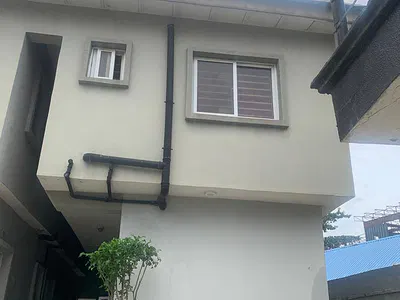 Spacious Mini Flat (Ground Floor) — Ikoyi, Lagos