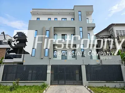 New Built Luxury 2 Bedroom Apartment with Great Facilities — Lekki, Lagos