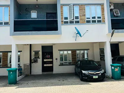 Exquisite 4 Bedroom Terrace Duplex with Children Playground, Gym &pool — Lekki, Lagos