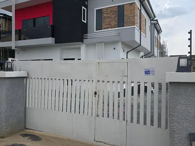 5 Bedroom Fully Detached Duplex — Wuye, Abuja