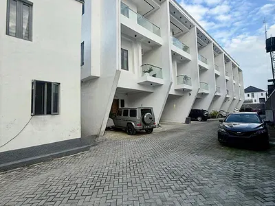 Luxury Spacious 4 Bedroom Terrace Duplex — Lekki, Lagos