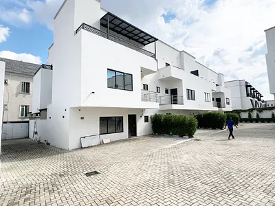 4 Bedroom Terrace Duplex with BQ — Life Camp, Abuja