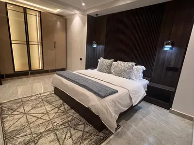 Luxury Furnished 2 Bedroom with Pool Gym Tennis 24/7 Light — Victoria Island (VI), Lagos