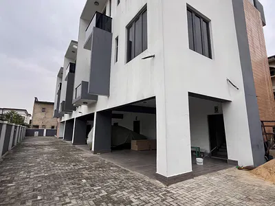 5 Bedroom Terraced Duplex — Ajah, Lagos