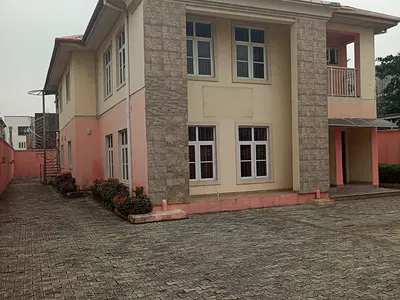 Massive 6 Bedroom Duplex Ample Parking Space Commercial — Lekki, Lagos