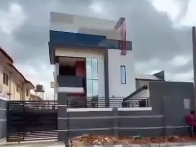 5 Bedroom Detached Duplex with Swimming Pool — Magodo, Lagos