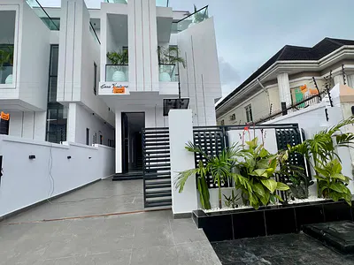 5 Bedroom Detached Duplex with Smart Home — Ikota, Lekki, Lagos