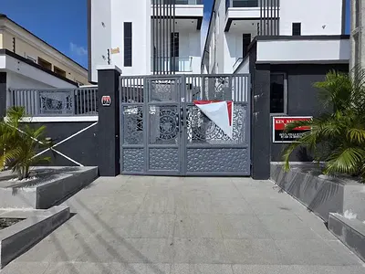 Excellently Finished 5 Bedroom Fully Detached Duplex with BQ and Pool — Lekki, Lagos