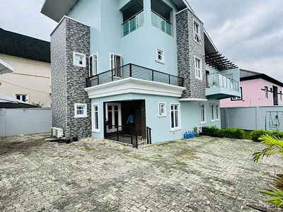 Spacious 4 Bedroom Detached Duplex with BQ — Magodo, Lagos