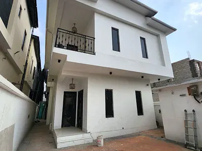 3 Bedroom Detached Duplex — Surulere, Lagos