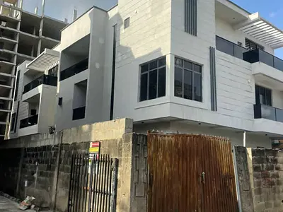 5 Bedroom Fully Detached Duplex with BQ — Ikeja, Lagos