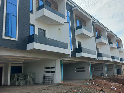 5 Bedroom Terraced Duplex — Voera Estate, Berger, Arepo, Ogun