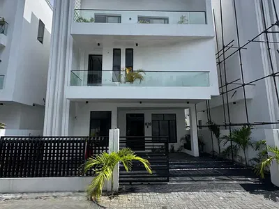 Spaciously Built 5 Bedroom Detached Duplex with BQ in Secure Estate — Lekki, Lagos