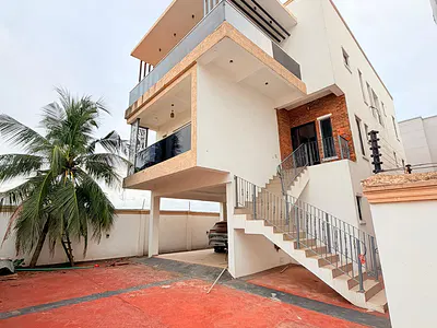 Magnificently and Superbly Built 4 Bedroom Detached Duplex with a BQ — Magodo, Lagos