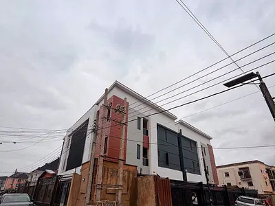 Just Out!!! Fantastic 2 Bedroom Apartment — Surulere, Lagos