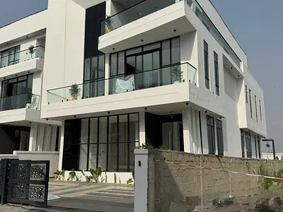 Luxury 6 Bedrooms Mansion — Chevron, Lekki Phase 2, Lekki, Lagos