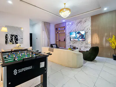 Luxury 2 Bedroom Furnished Apartment with Swimming Pool and Gym — Lekki, Lagos
