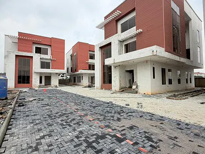 Newly Built 5 Bedroom Detached Duplex with BQ — Guzape District, Abuja