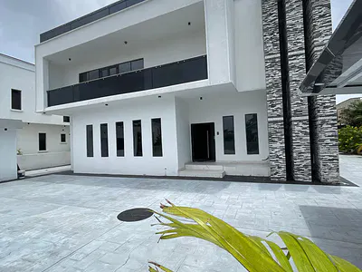 Lovely 5 Bedroom Duplex with a BQ, Pool, and Rooftop Terrace — Ajah, Lagos