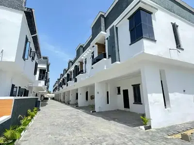 Fully Serviced Tastefully Finished 4 Bed Terrace Duplex — Lekki, Lagos