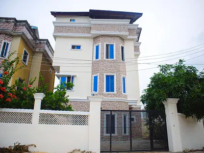 4 Bedrooms Detached Duplex with BQ — Admiralty Homes Estate, Alpha Beach Road, New-Road Bustop, Igbo Efon, Lekki, Lagos