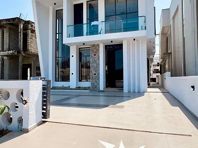 5 Bedroom Detached Duplex with Swimming Pool — Lekki, Lagos