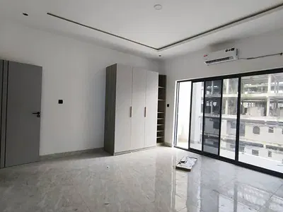 Brand New Luxury 3 Bedroom Apartments Plus BQ, — Lekki, Lagos