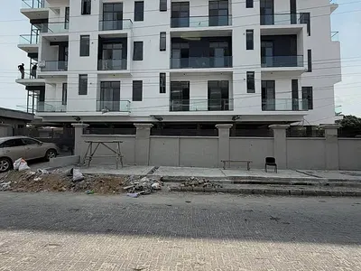 2 Bedroom Apartment — Lekki Phase 1, Lekki, Lagos