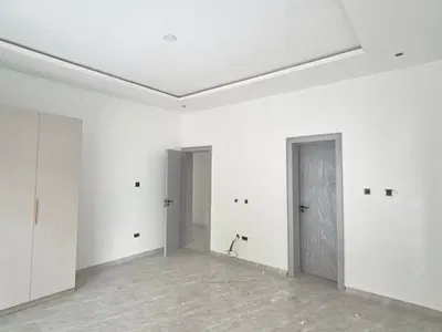 2 & 3 Bedroom Apartment with Swimming Pool — Lekki, Lagos