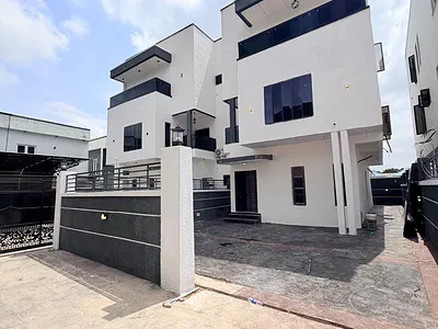 Nicely Built 4 Bedroom Detached Duplex — Ikeja, Lagos